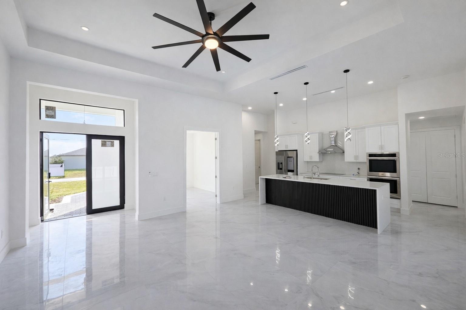 Image 12 of 35 For 2853 3rd Street