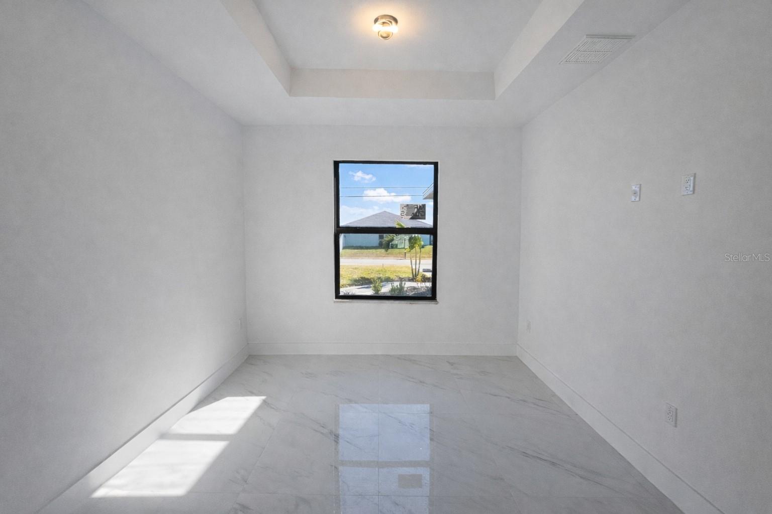 Image 14 of 35 For 2853 3rd Street