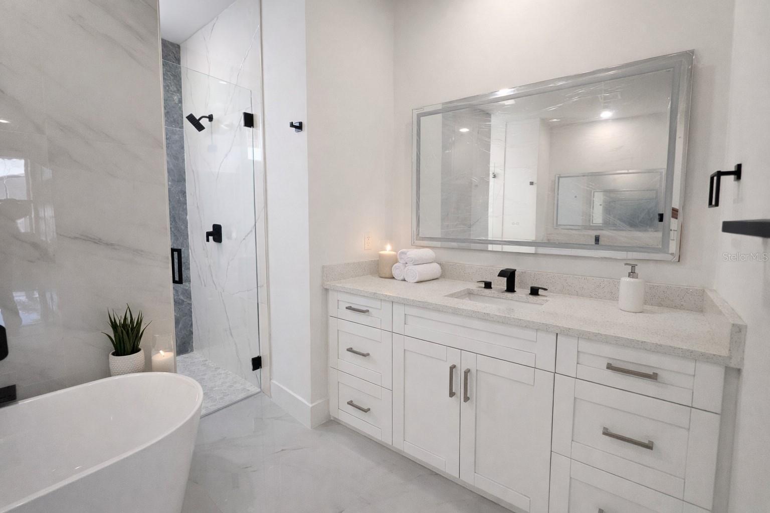 Image 20 of 35 For 2853 3rd Street