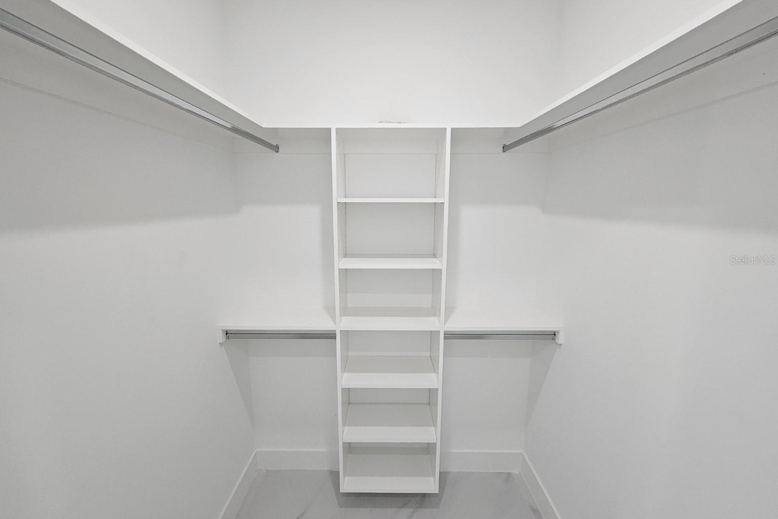 Image 22 of 35 For 2853 3rd Street