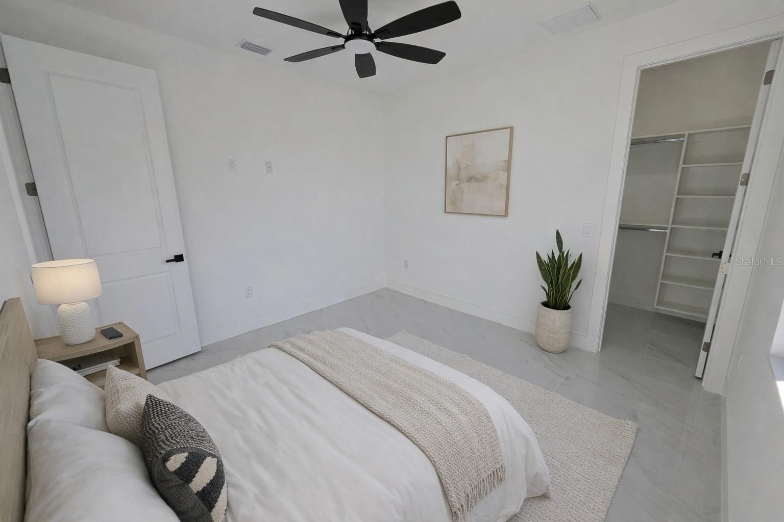 Image 30 of 35 For 2853 3rd Street