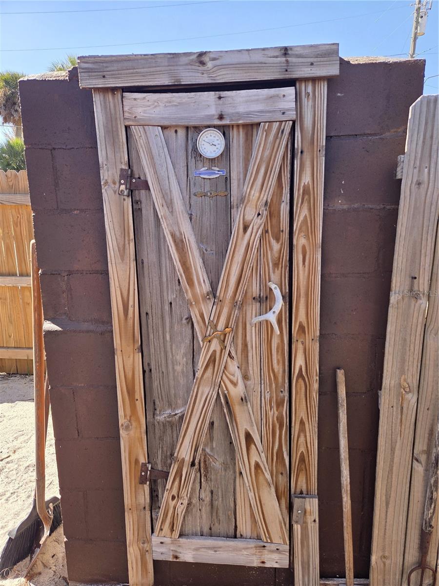 Image 15 of 23 For 1024 Strickland Road