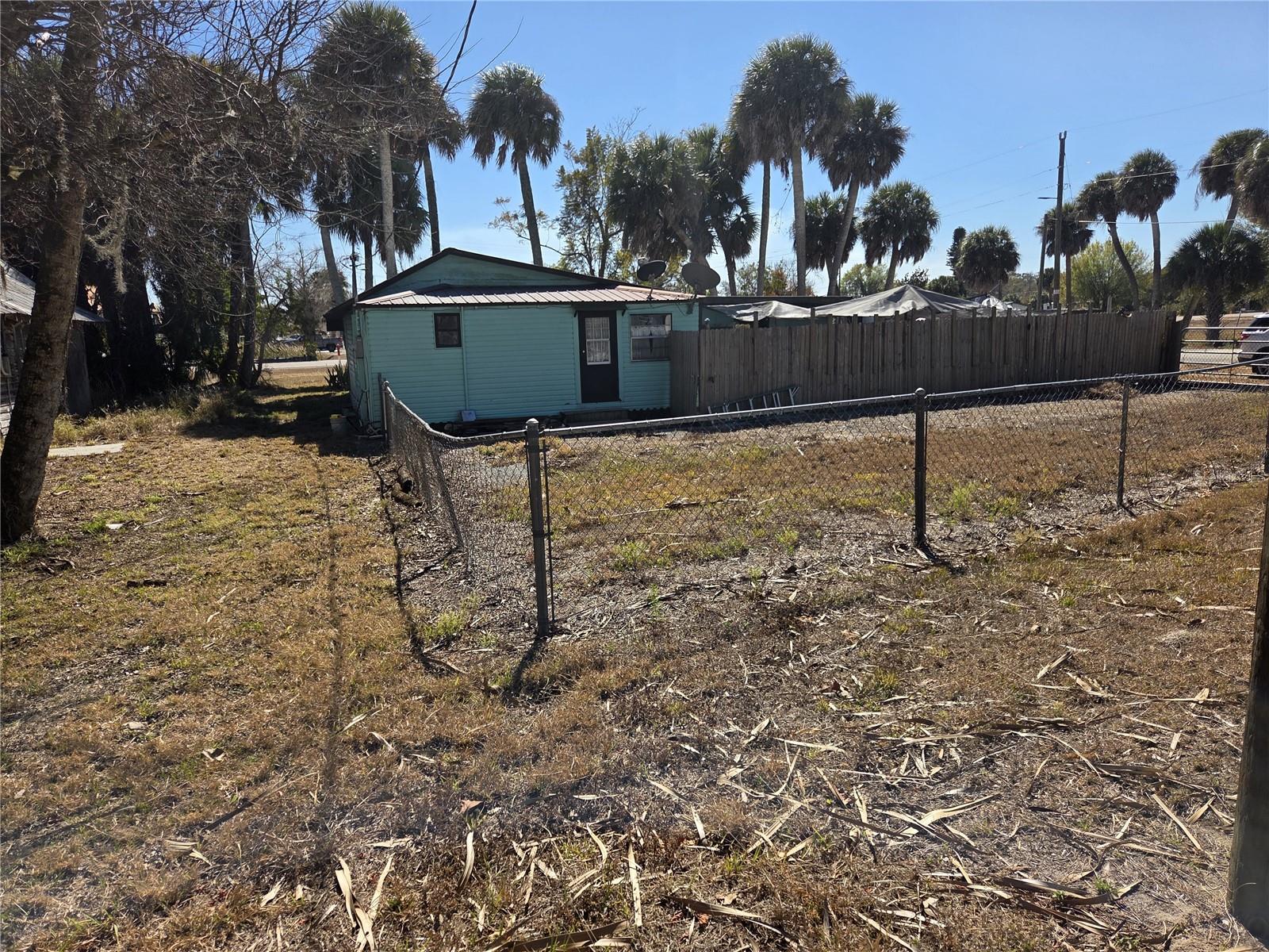 Image 22 of 23 For 1024 Strickland Road