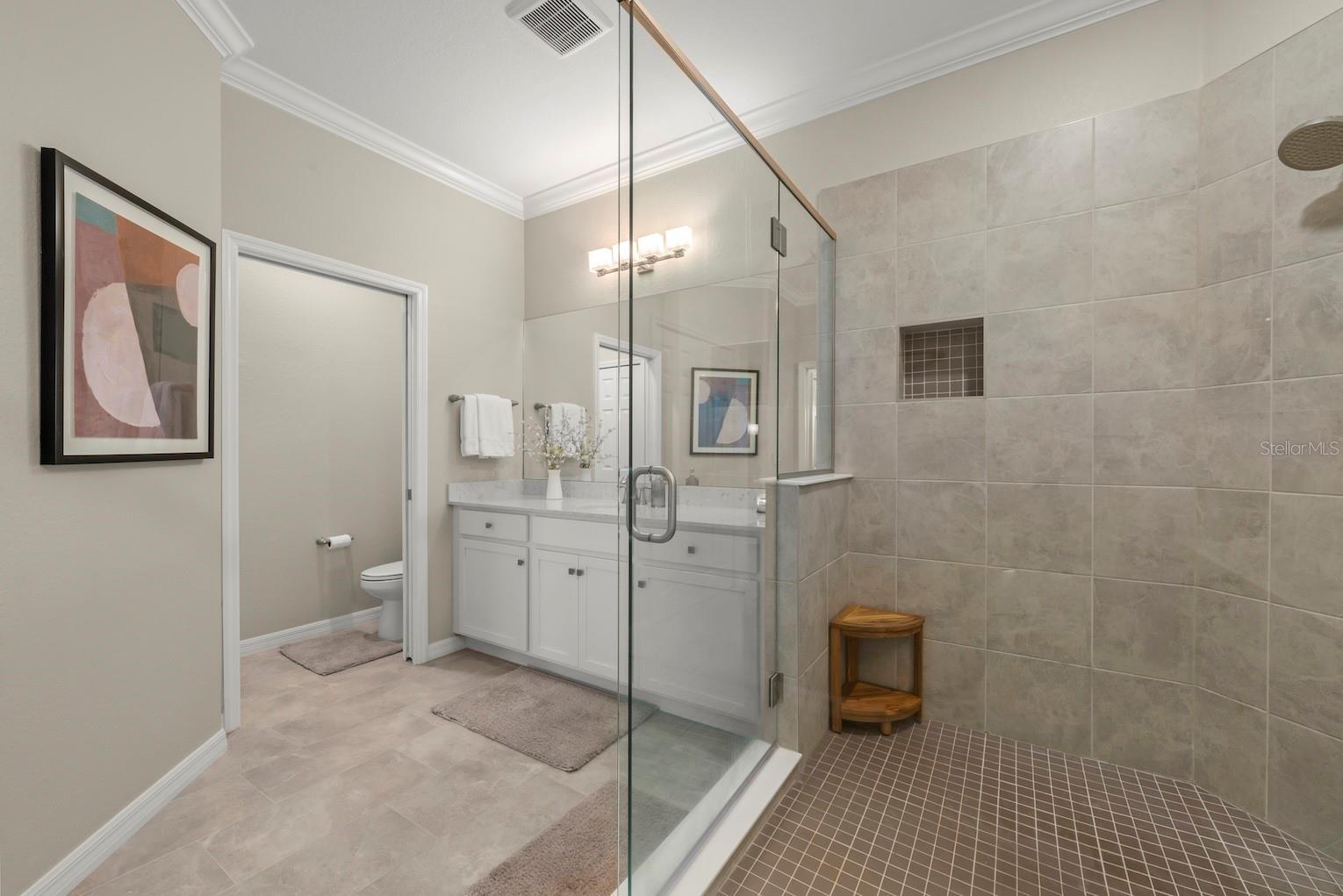 Image 32 of 72 For 10812 Tarflower Drive 201