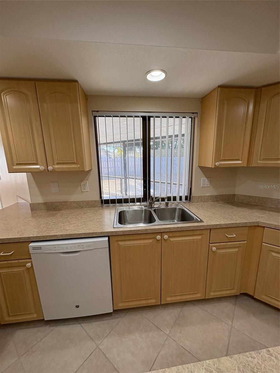 Image 12 of 54 For 20313 Navajo Lane