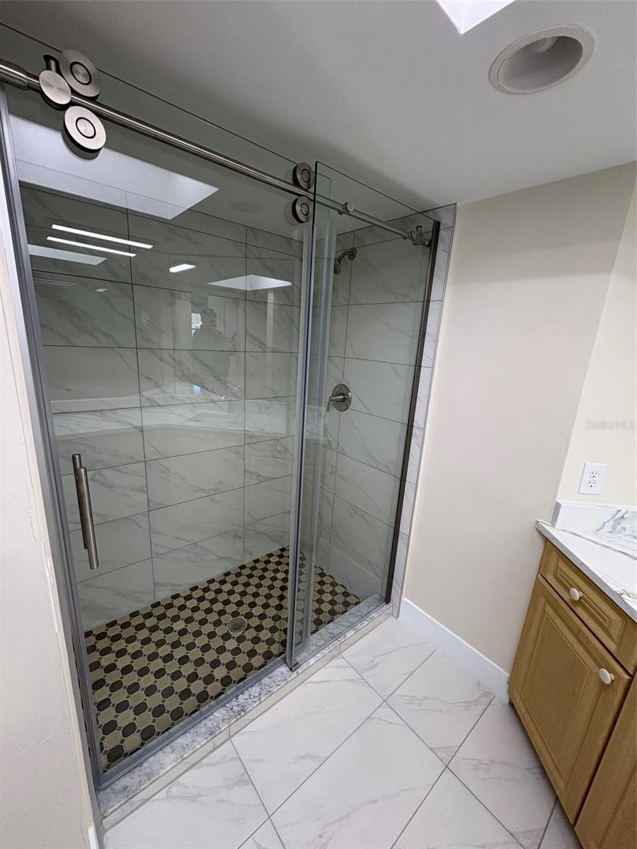 Image 18 of 54 For 20313 Navajo Lane