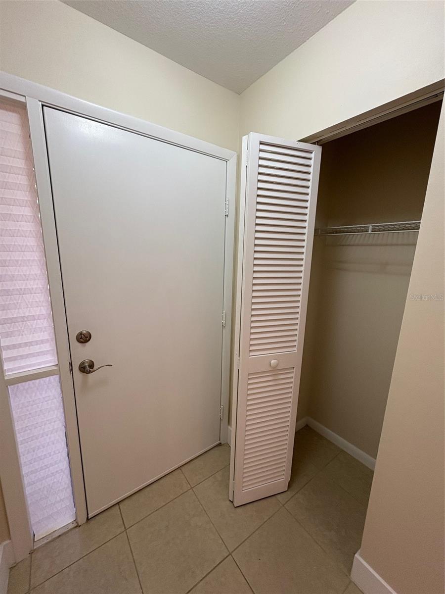 Image 25 of 54 For 20313 Navajo Lane