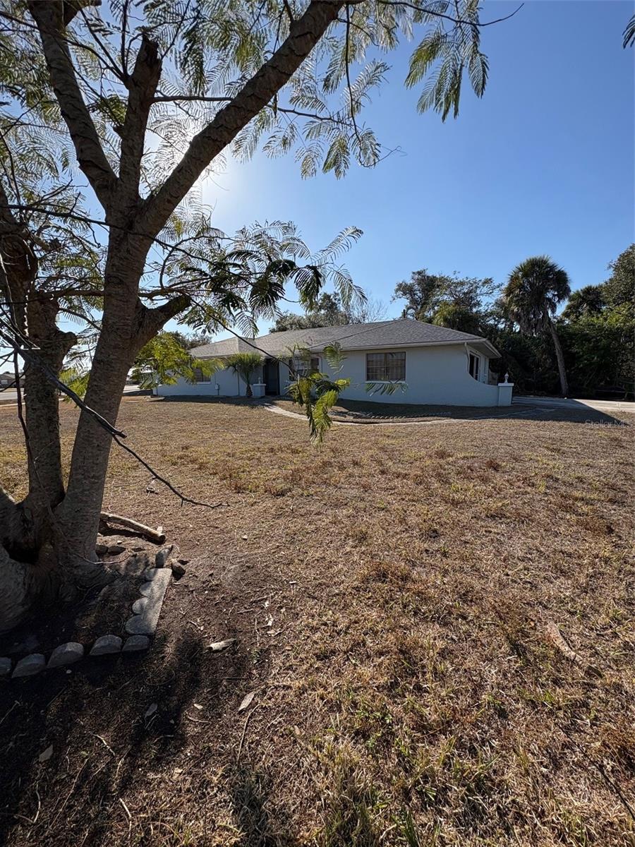 Image 3 of 54 For 20313 Navajo Lane