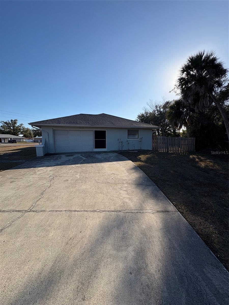 Image 39 of 54 For 20313 Navajo Lane