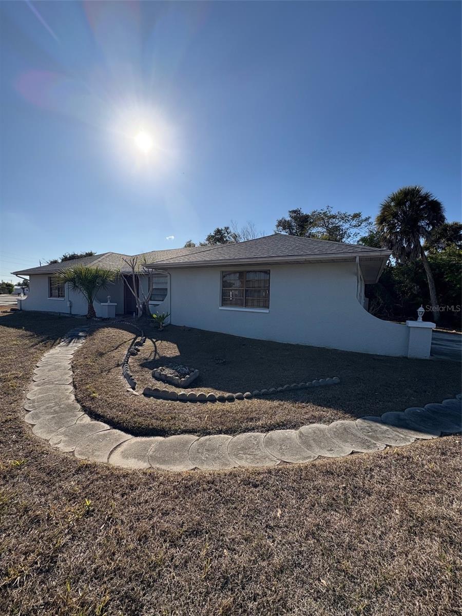 Image 4 of 54 For 20313 Navajo Lane