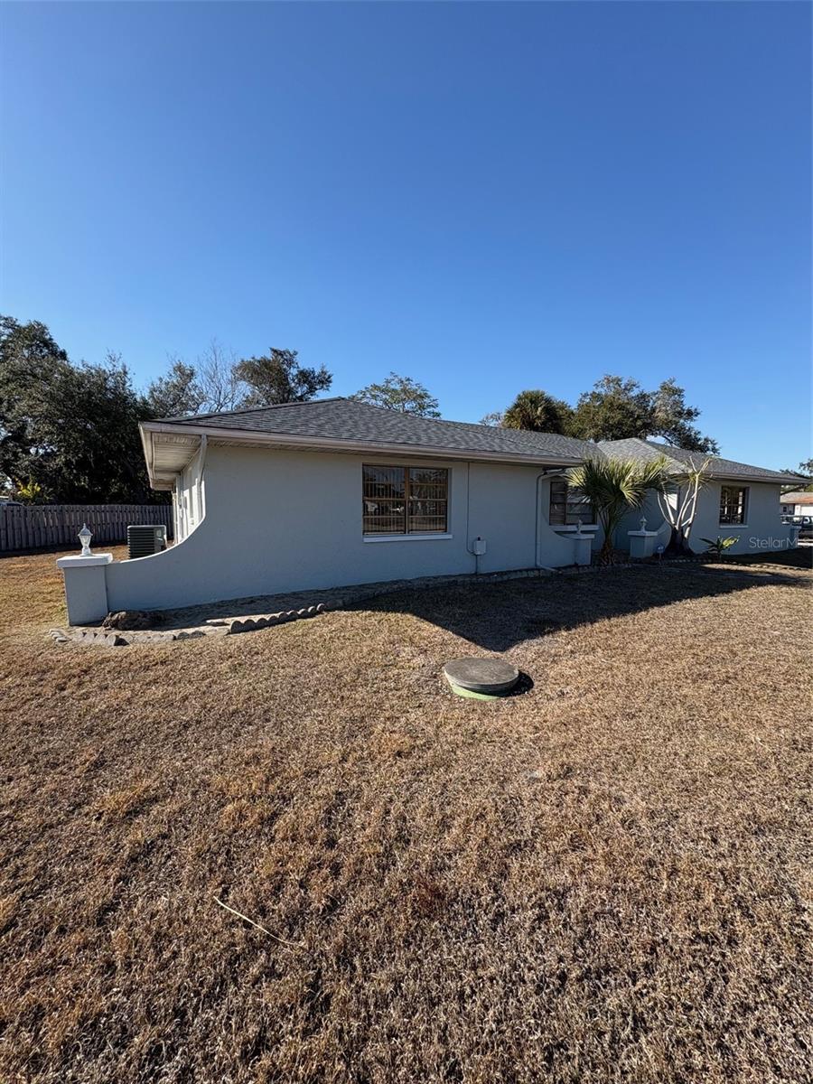 Image 40 of 54 For 20313 Navajo Lane