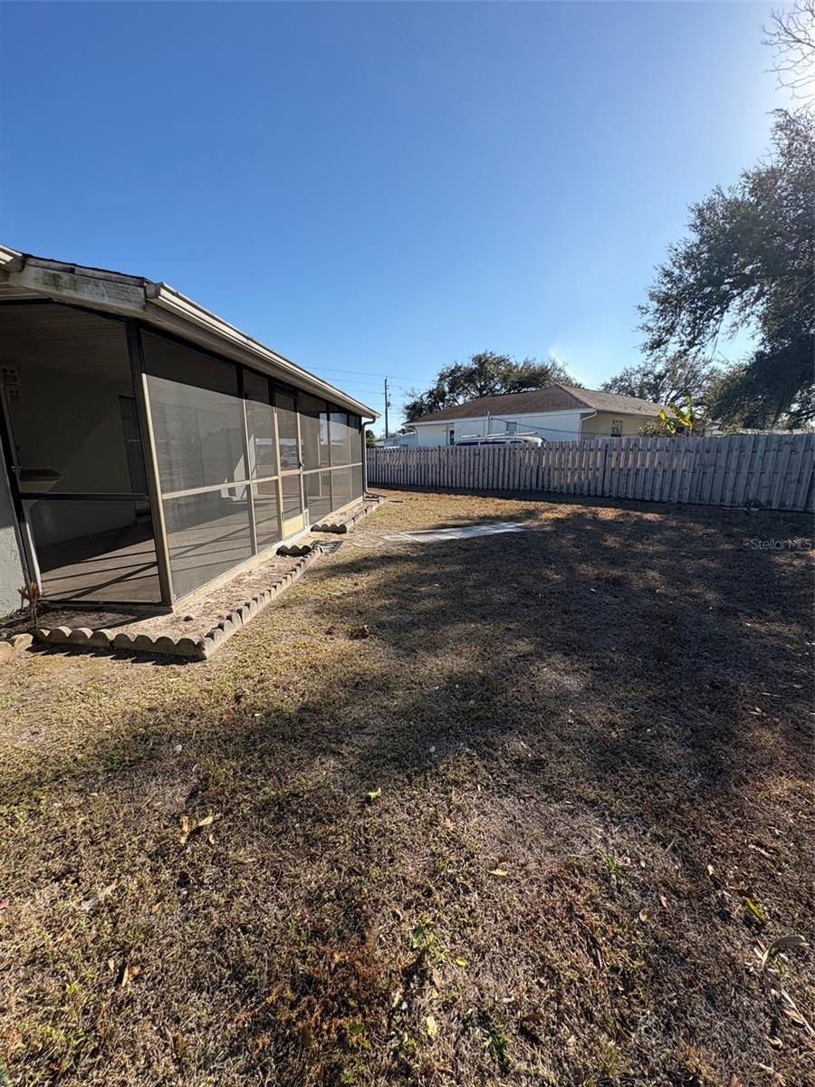 Image 45 of 54 For 20313 Navajo Lane