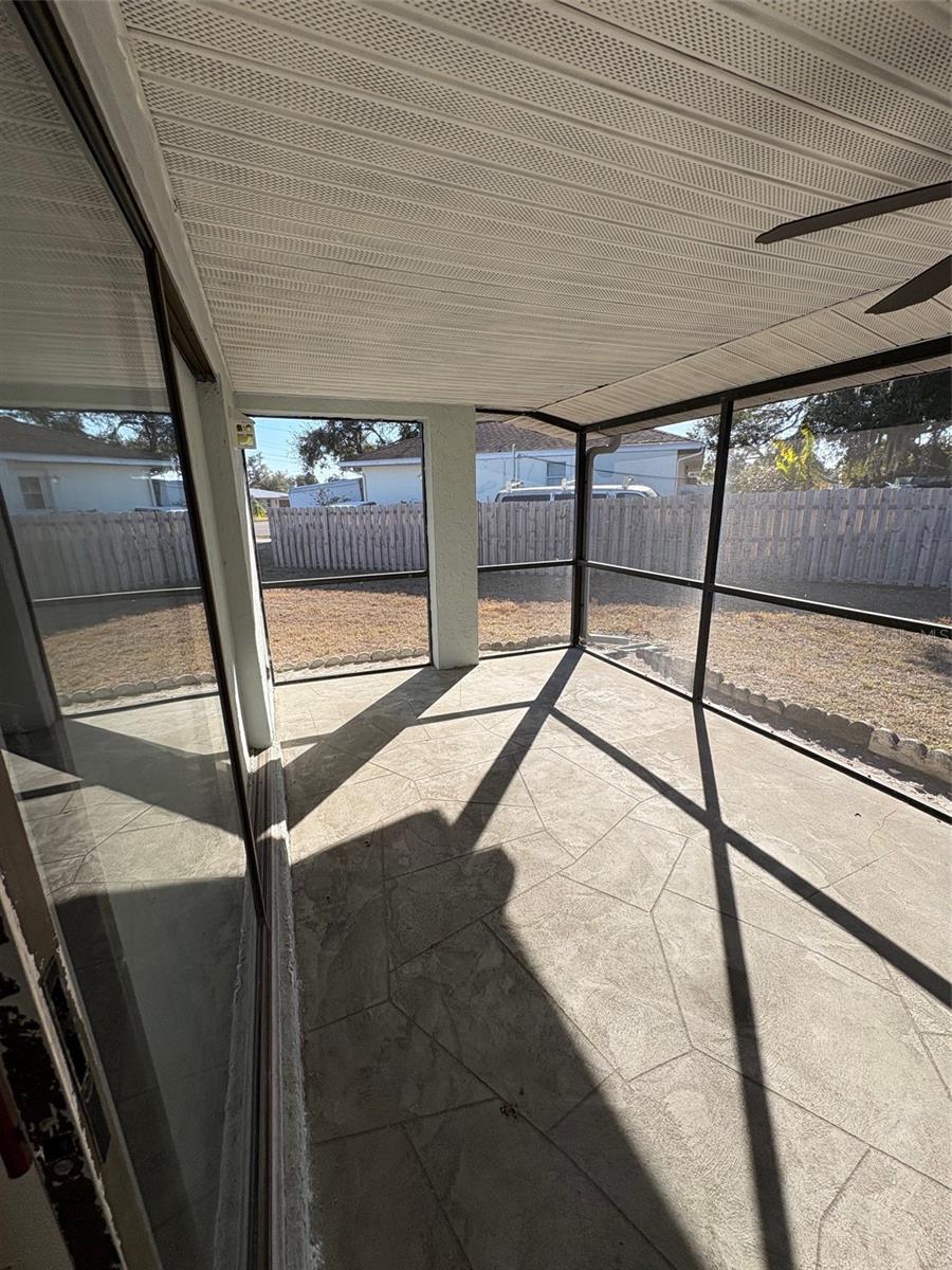 Image 51 of 54 For 20313 Navajo Lane