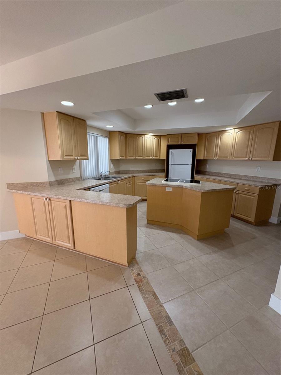 Image 8 of 54 For 20313 Navajo Lane