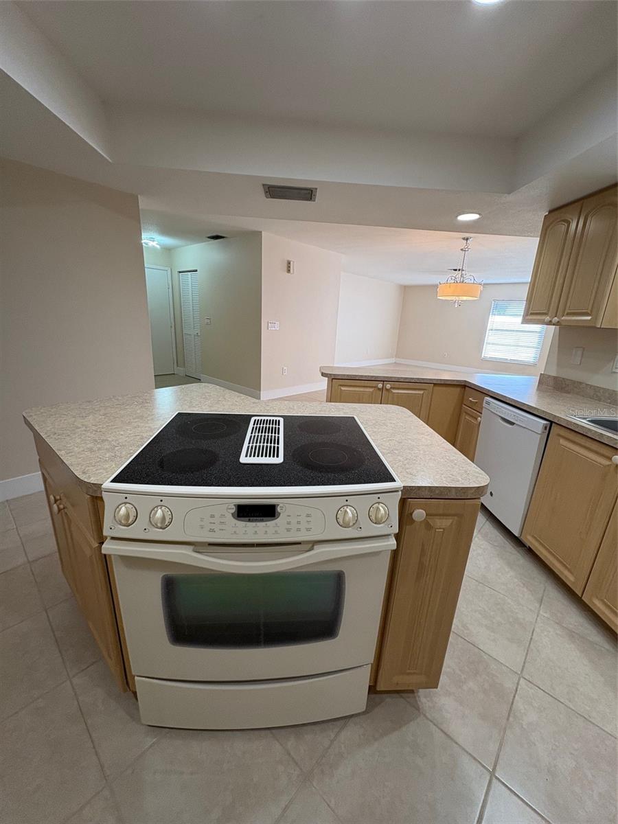 Image 9 of 54 For 20313 Navajo Lane