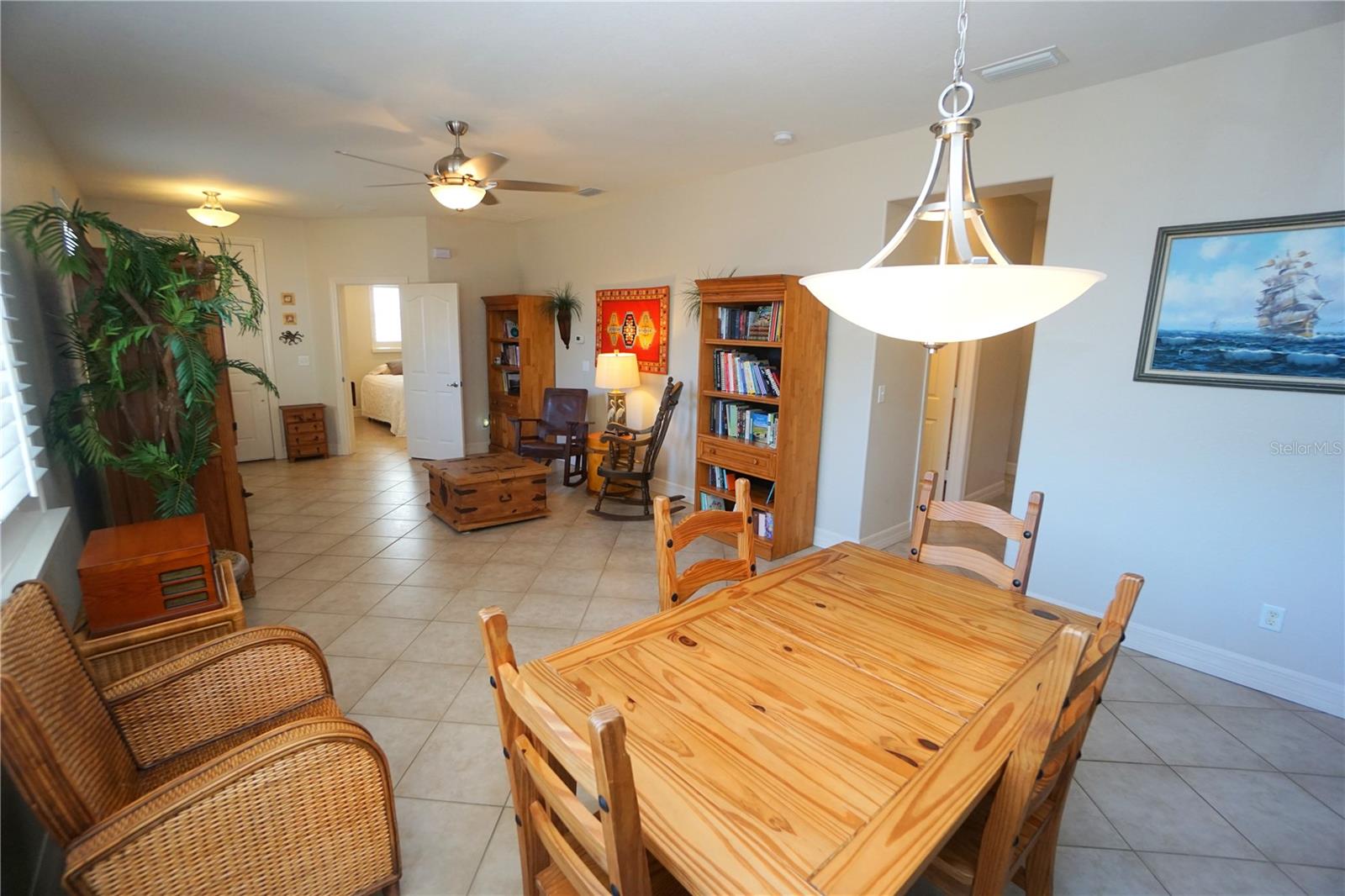 Image 9 of 56 For 25554 Prada Drive