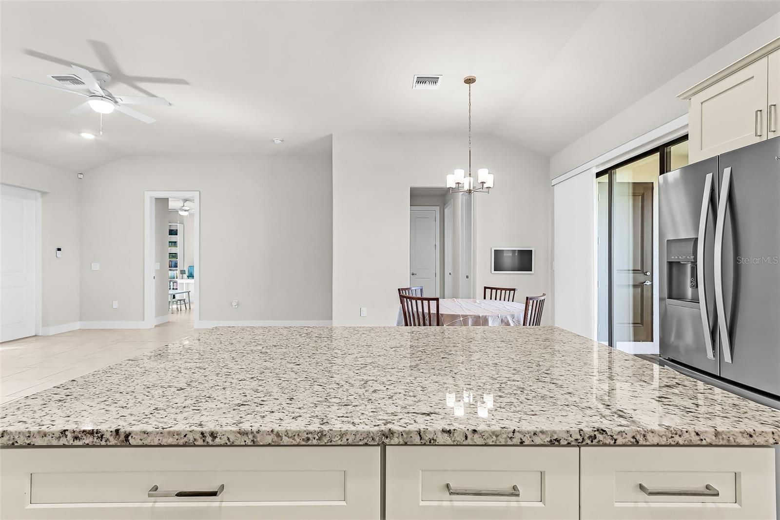 Image 27 of 40 For 2101 36th Terrace