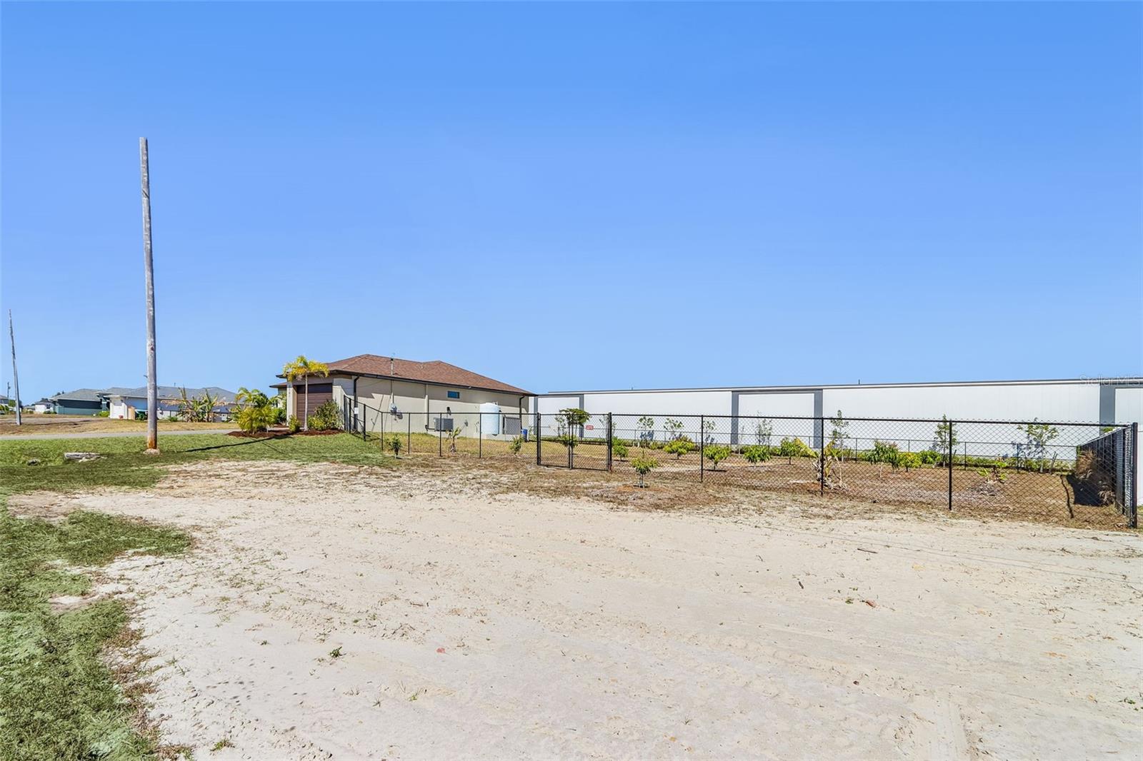 Image 32 of 40 For 2101 36th Terrace