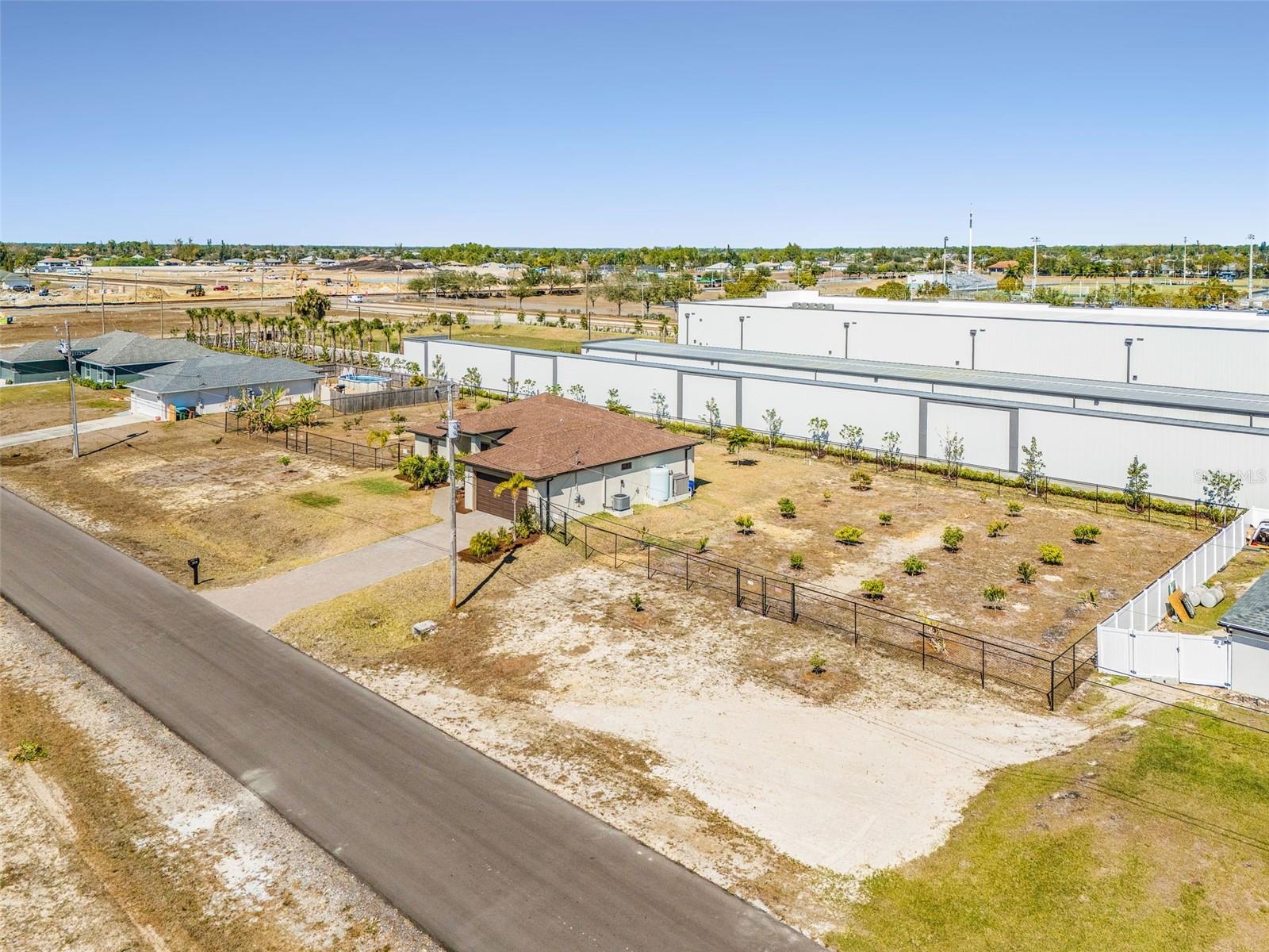 Image 36 of 40 For 2101 36th Terrace