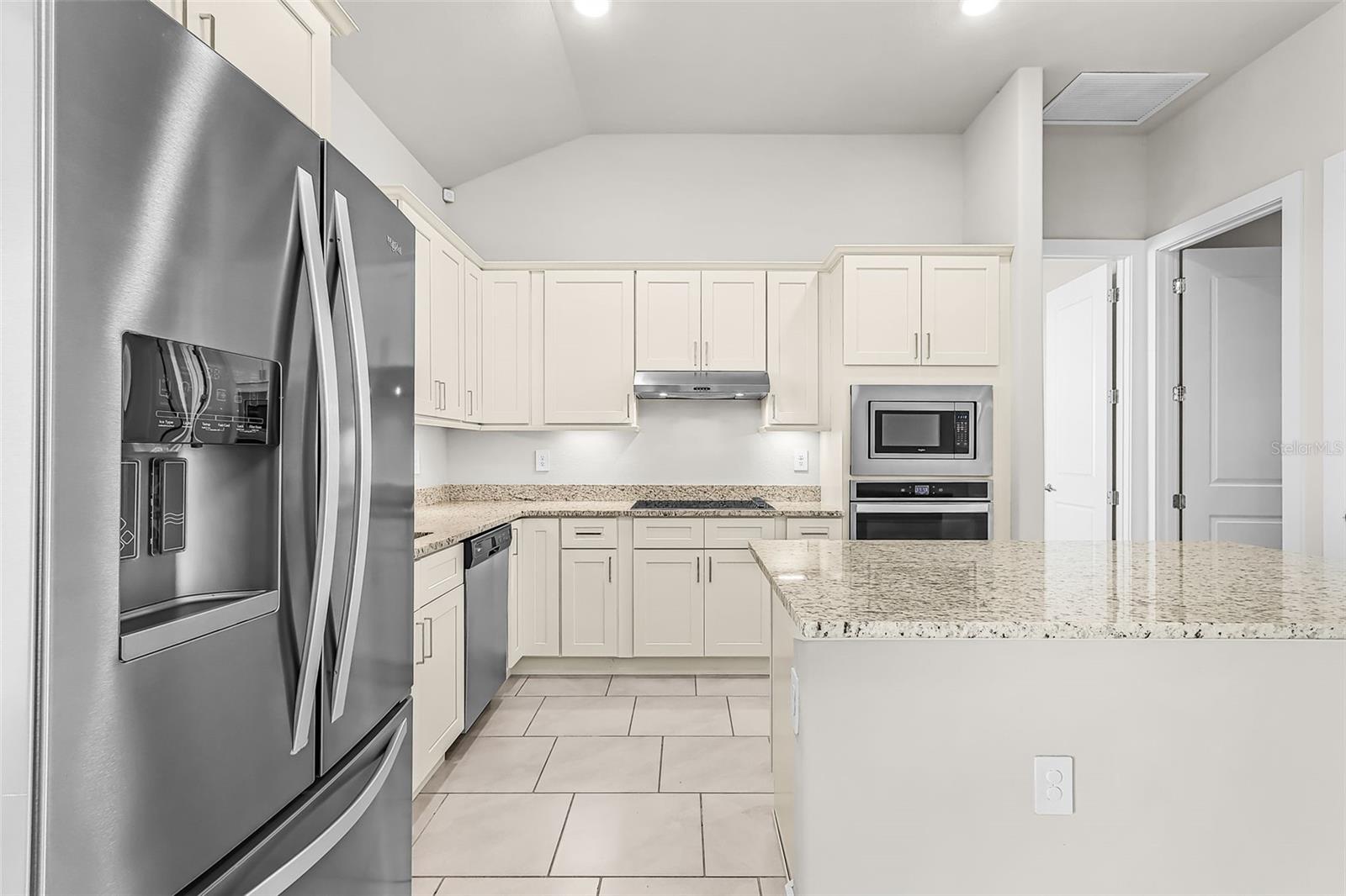 Image 8 of 40 For 2101 36th Terrace