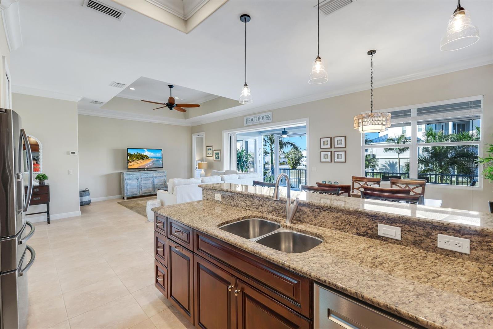 Image 11 of 46 For 231 Sterling Avenue