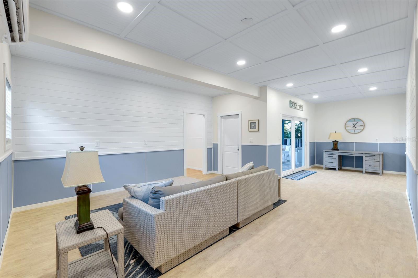 Image 25 of 46 For 231 Sterling Avenue