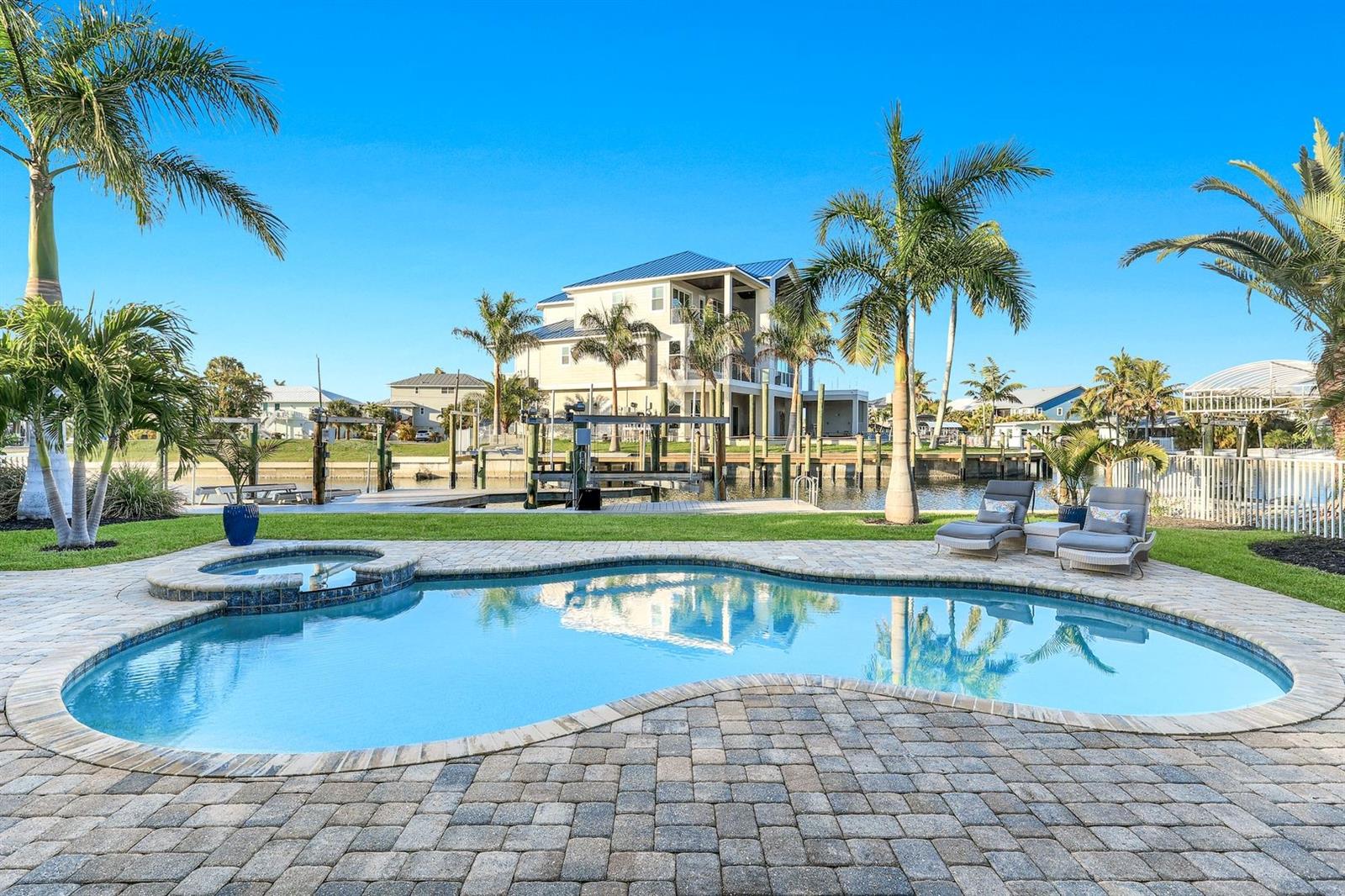 Image 38 of 46 For 231 Sterling Avenue