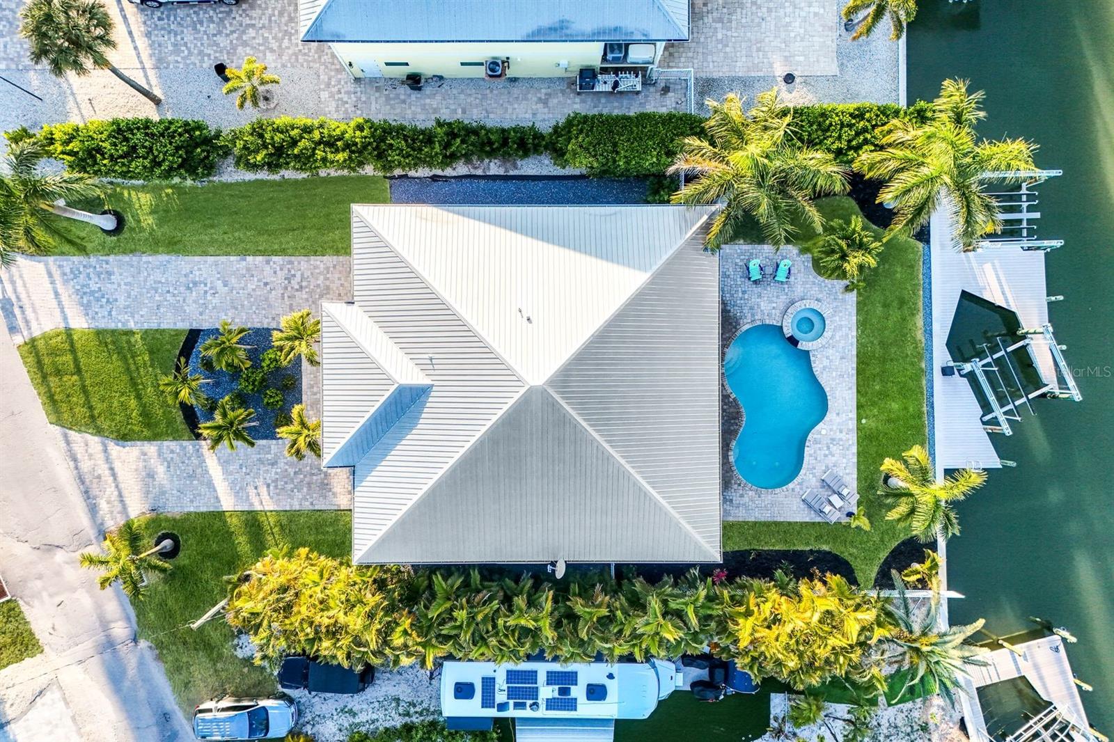 Image 45 of 46 For 231 Sterling Avenue