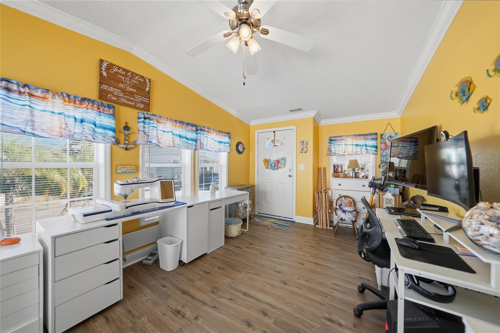 Image 3 of 32 For 10100 Burnt Store Road 63