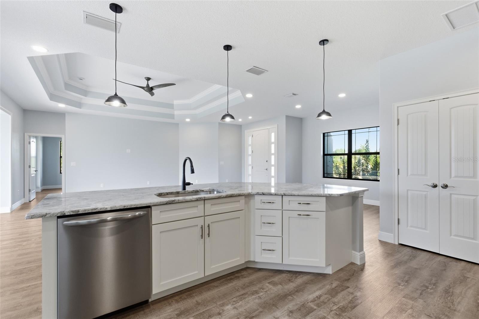 Image 15 of 41 For 14361 Fort Myers Avenue