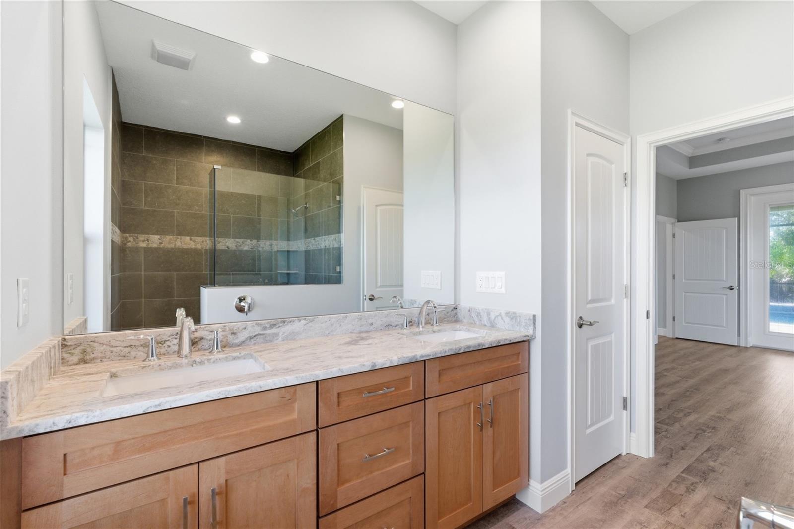 Image 21 of 41 For 14361 Fort Myers Avenue