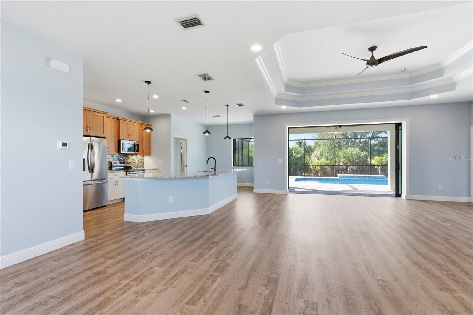 Image 5 of 41 For 14361 Fort Myers Avenue