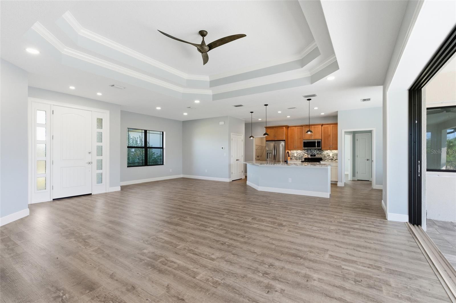 Image 8 of 41 For 14361 Fort Myers Avenue