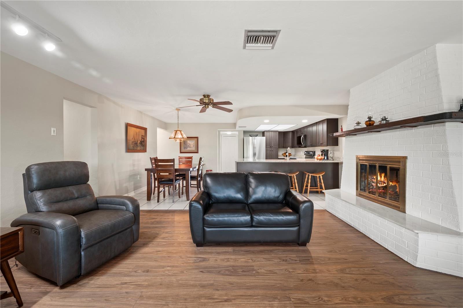 Image 21 of 60 For 3001 Vasco Street