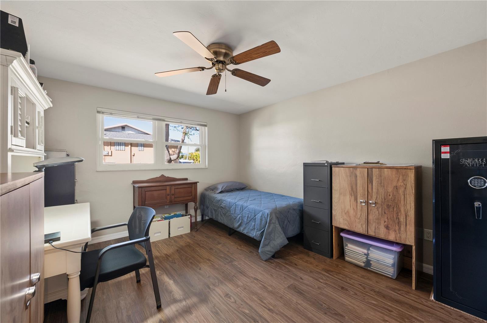 Image 38 of 60 For 3001 Vasco Street