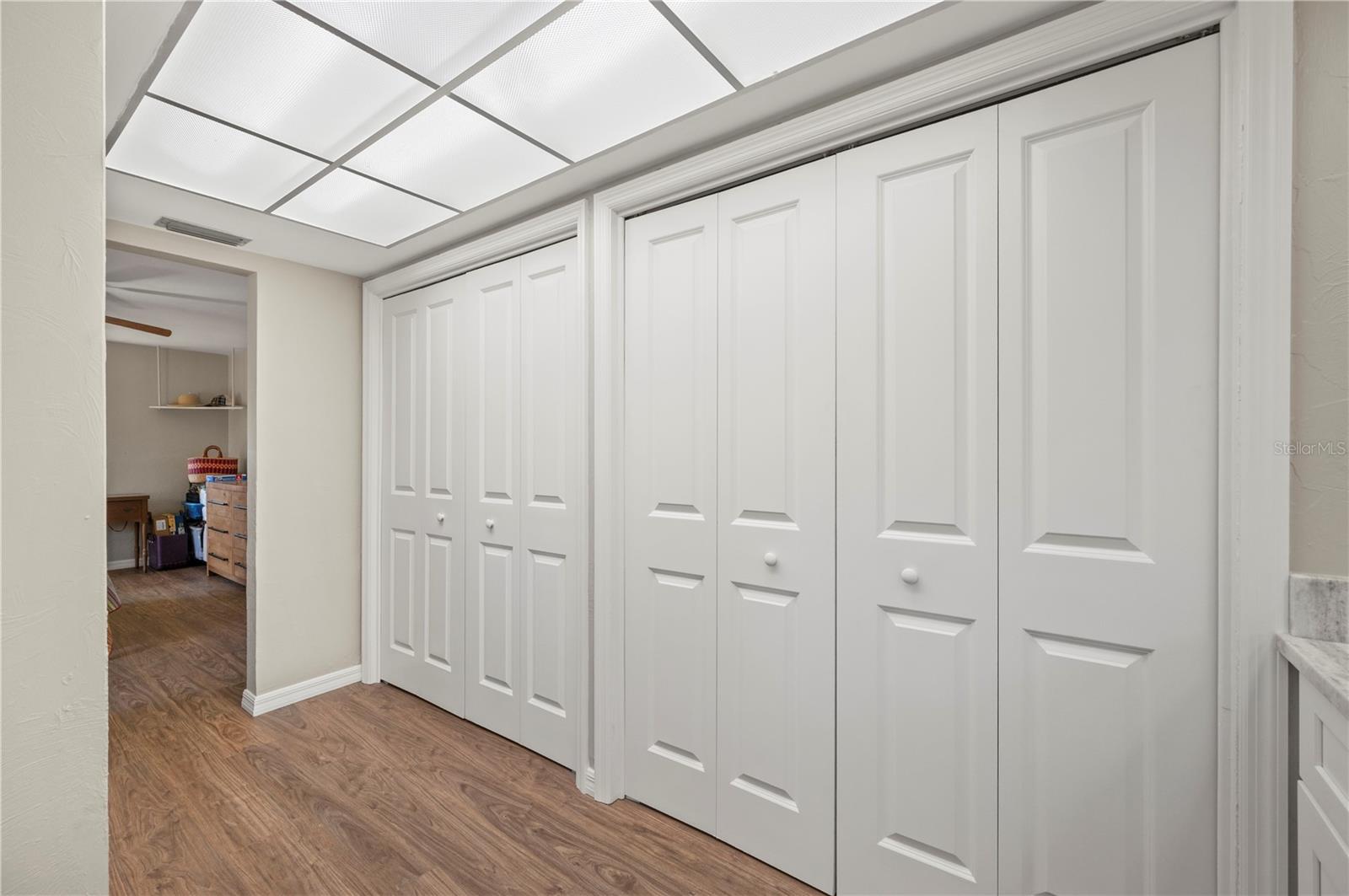 Image 43 of 60 For 3001 Vasco Street