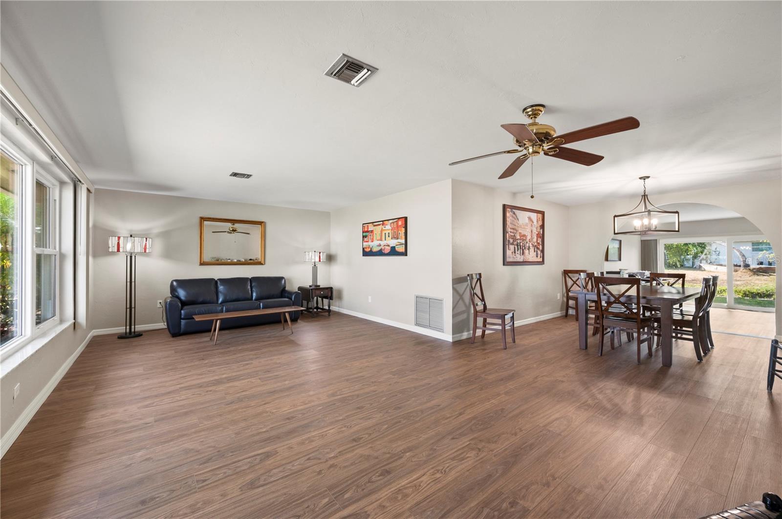 Image 9 of 60 For 3001 Vasco Street