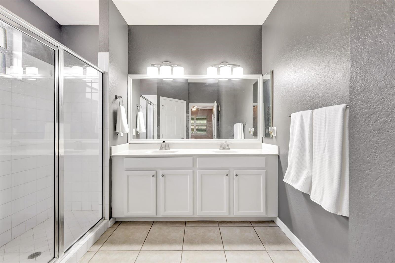 Image 13 of 26 For 11304 Reflection Isles Boulevard