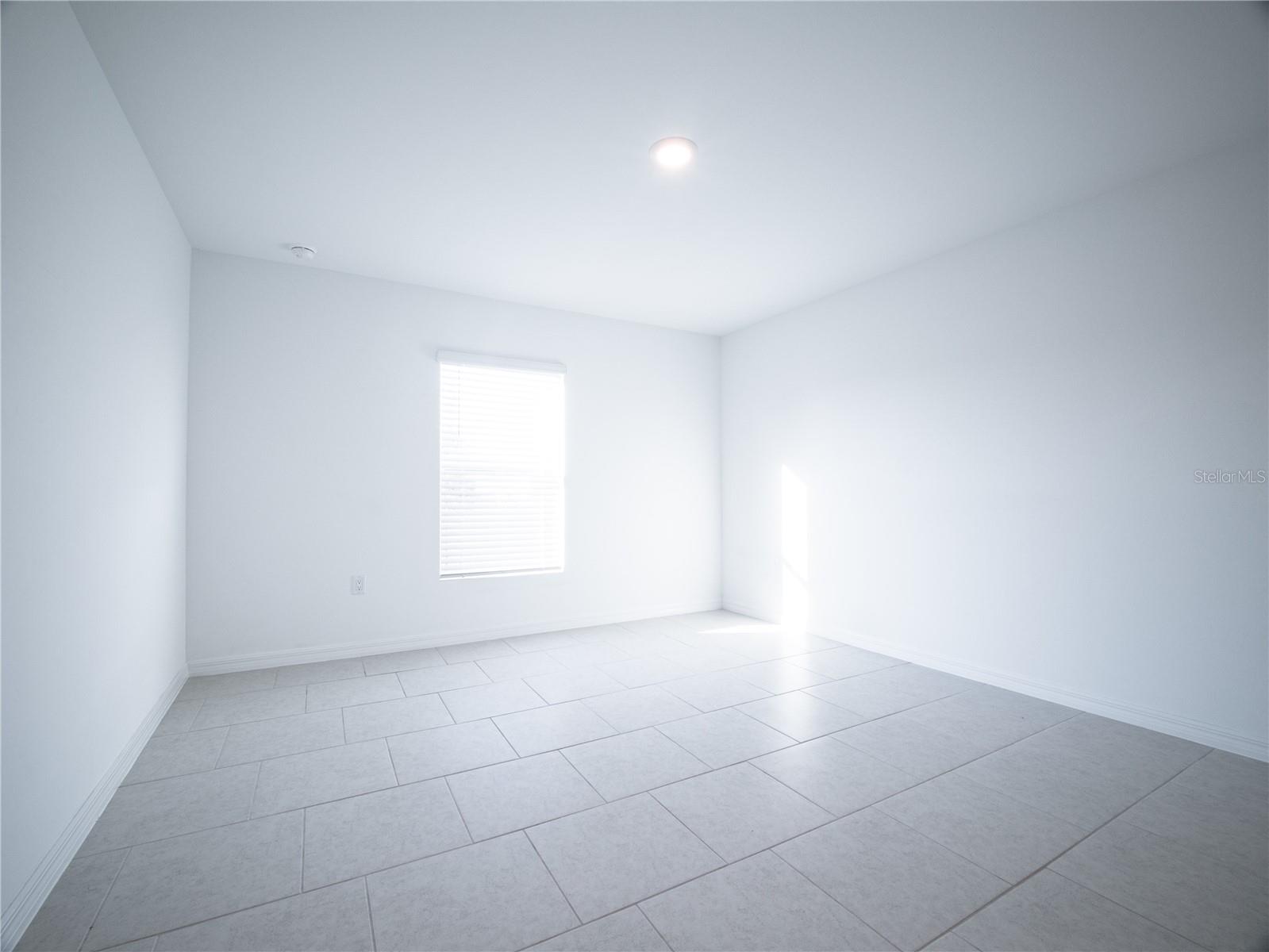 Image 6 of 16 For 2813 10th Street Sw