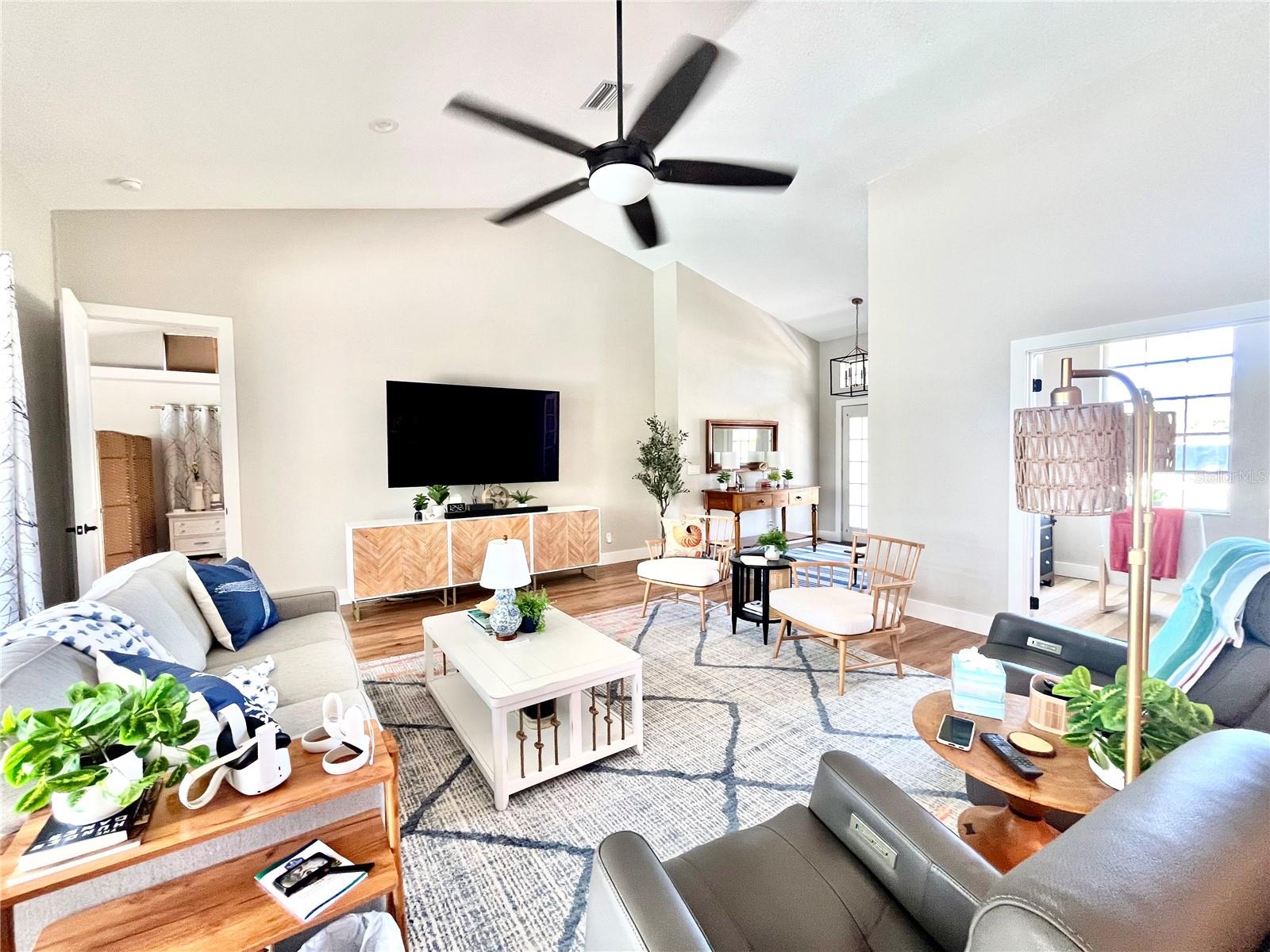 Image 12 of 61 For 6000 Key Largo Circle