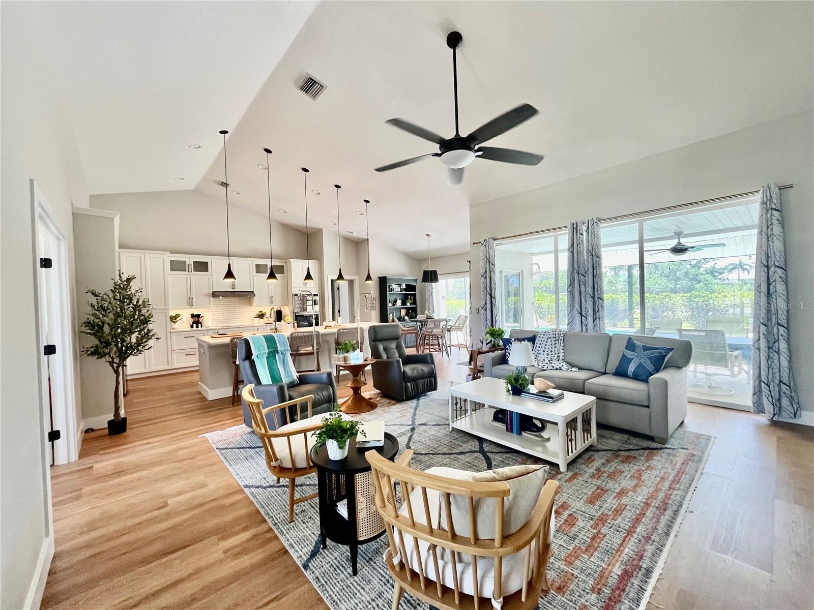 Image 13 of 61 For 6000 Key Largo Circle