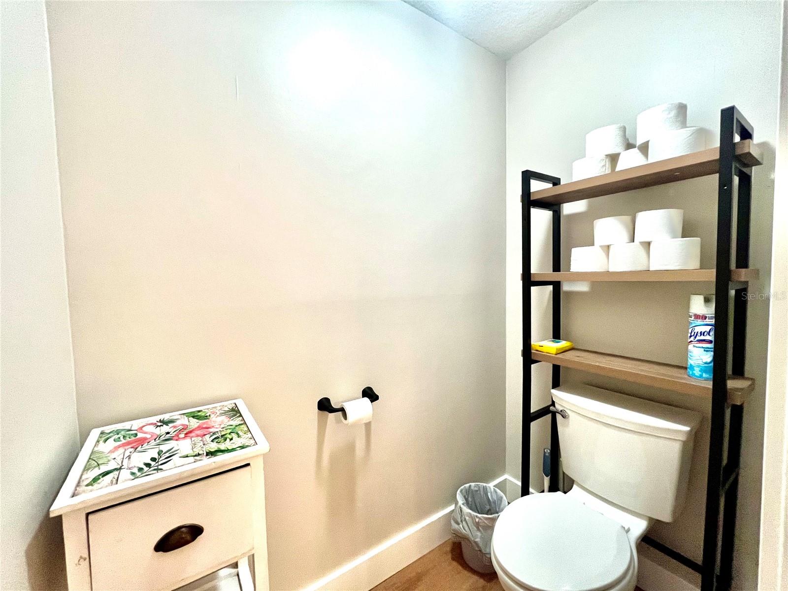 Image 21 of 61 For 6000 Key Largo Circle