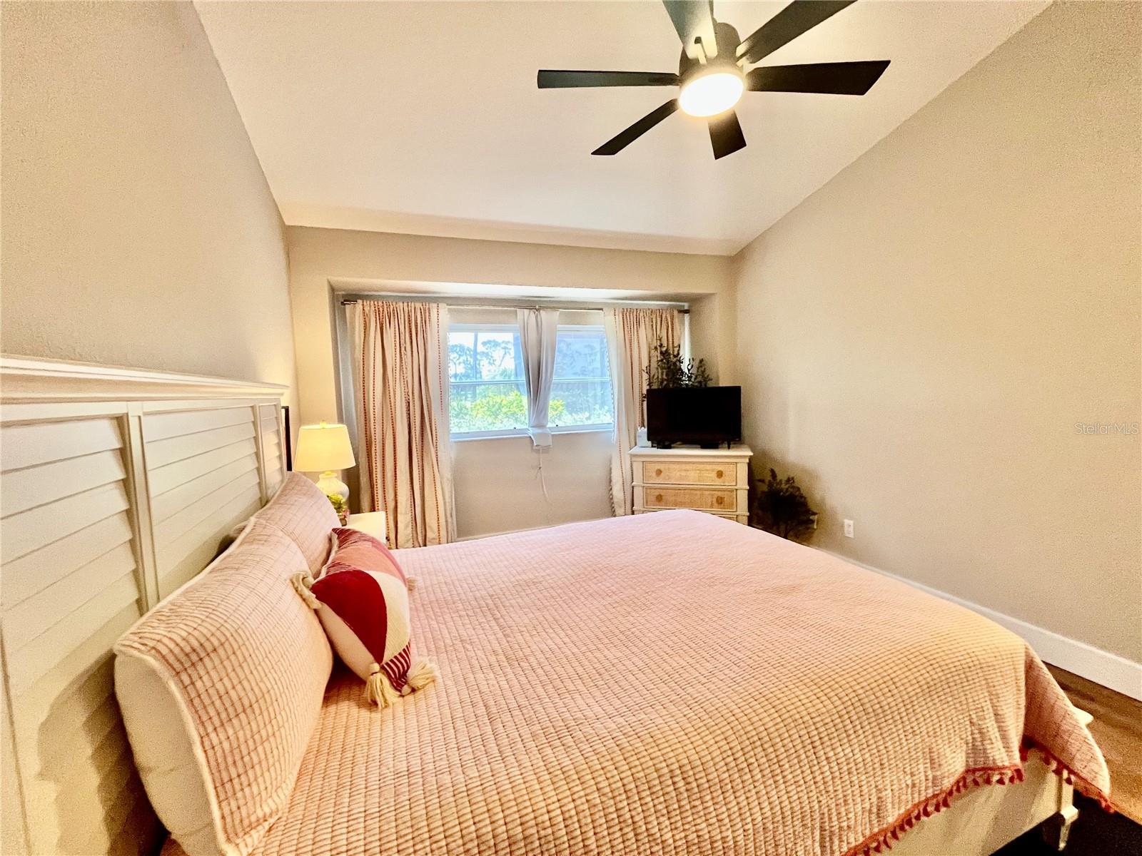 Image 22 of 61 For 6000 Key Largo Circle