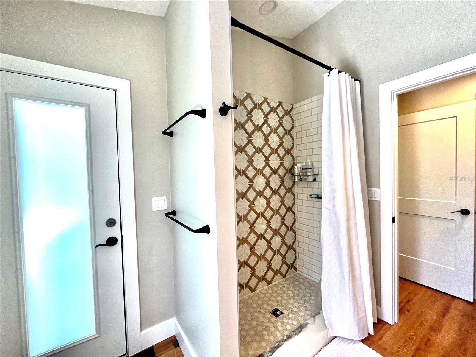 Image 26 of 61 For 6000 Key Largo Circle