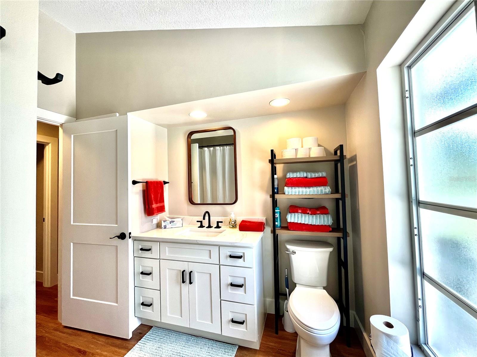 Image 28 of 61 For 6000 Key Largo Circle