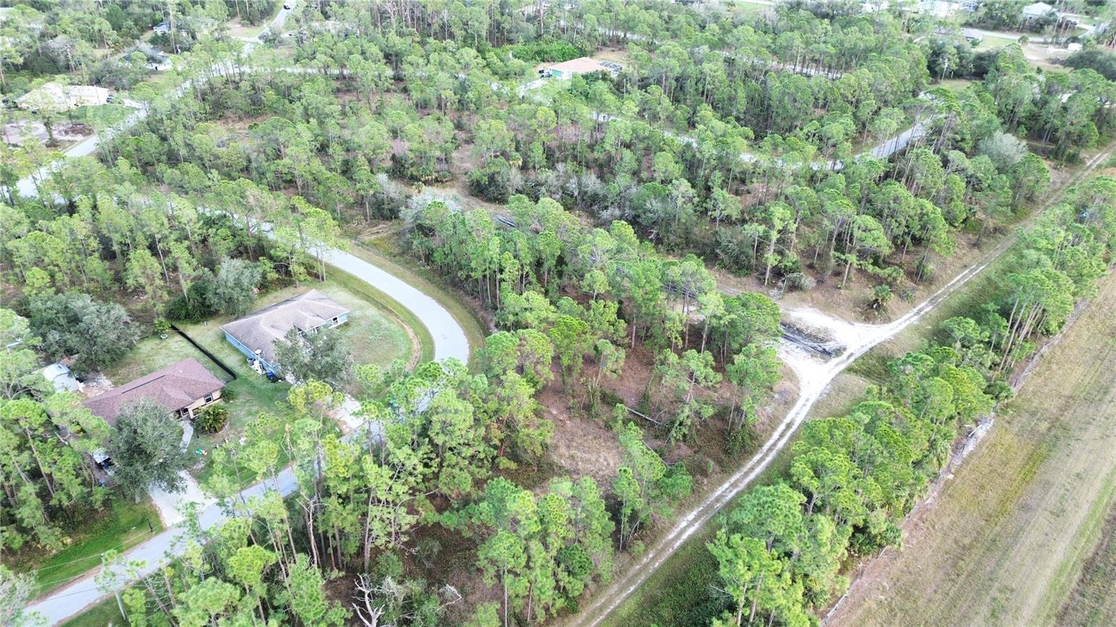 Image 3 of 12 For Lots 14 And 15, Latour Avenue