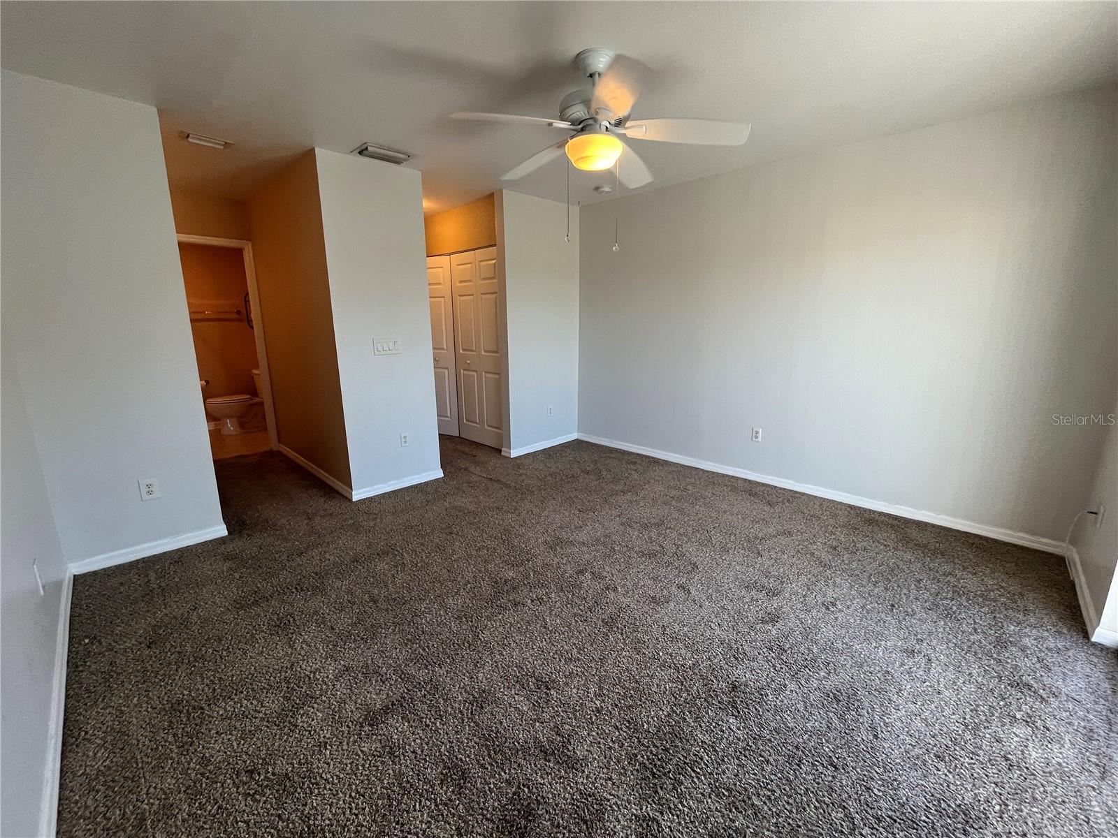 Image 16 of 21 For 26366 Nadir Road 201