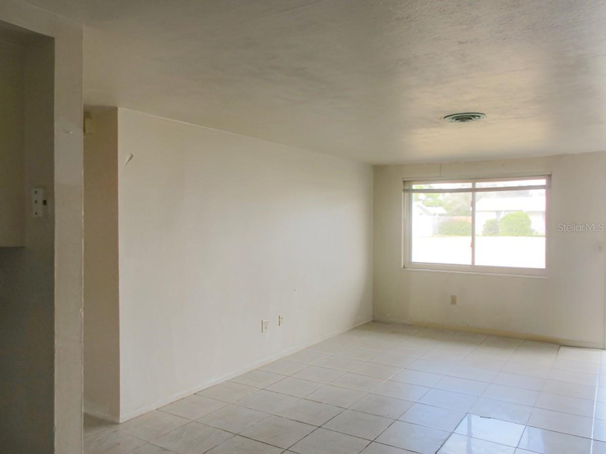 Image 12 of 15 For 3024 Williamsburg Street