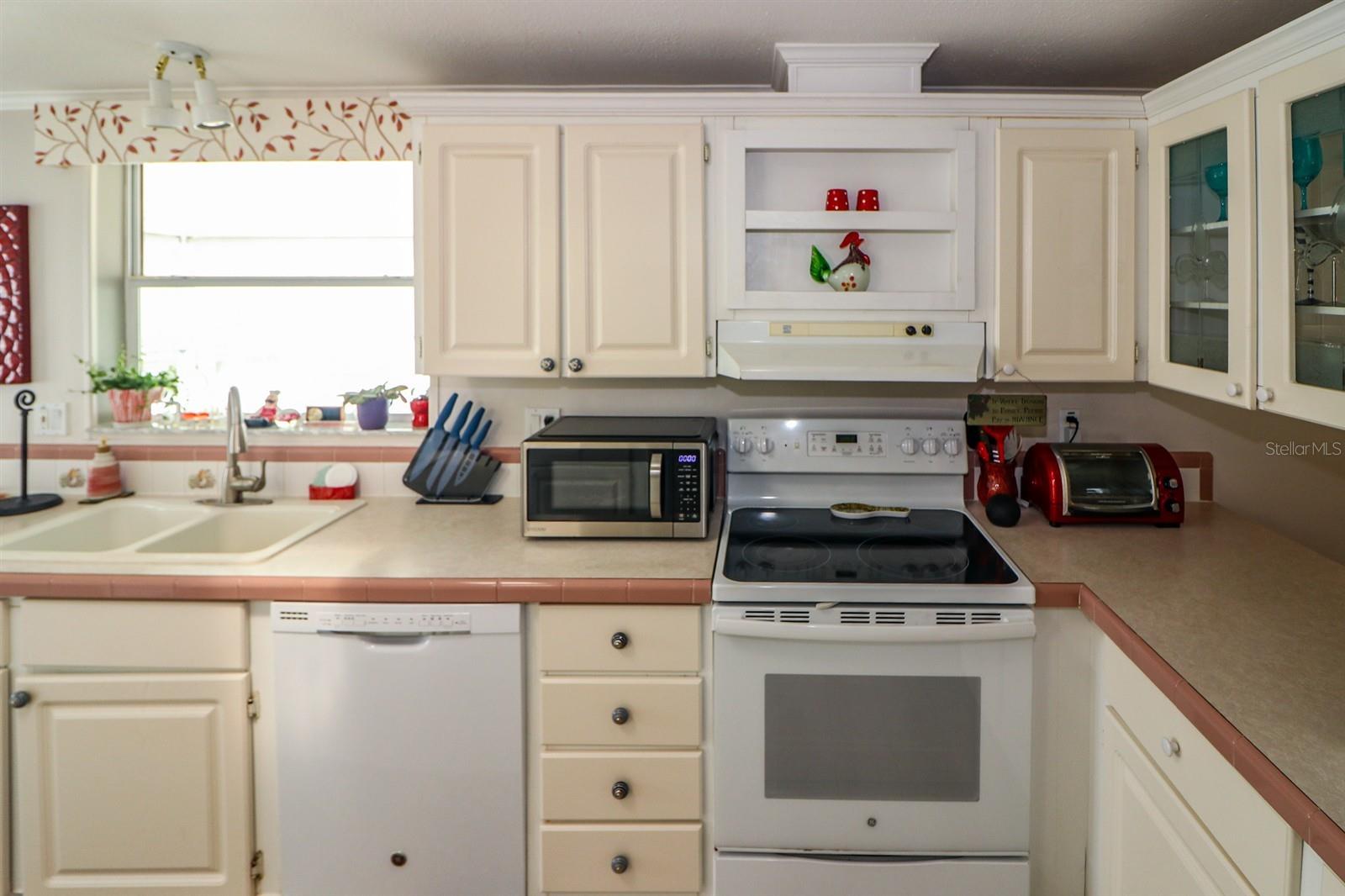 Image 19 of 59 For 27110 Jones Loop Rd Road 214