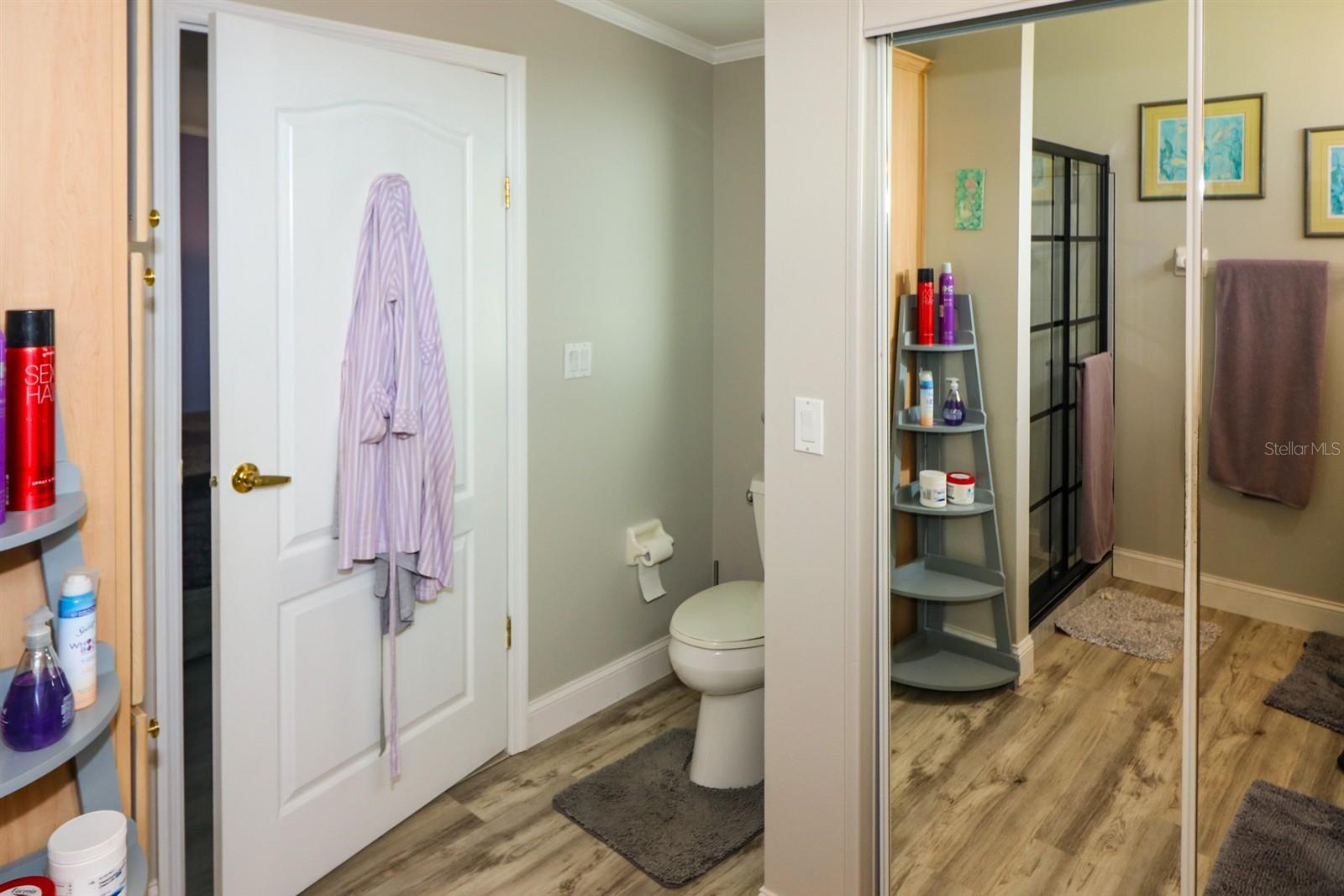 Image 30 of 59 For 27110 Jones Loop Rd Road 214